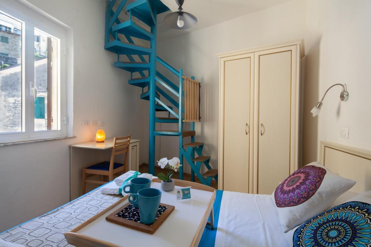 Shanti 1 - Terrace Apartment Riomaggiore Exterior photo